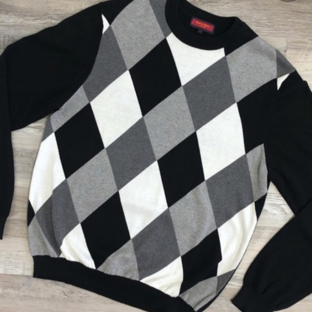 Austin Reed men's argyle sweater, size lar…